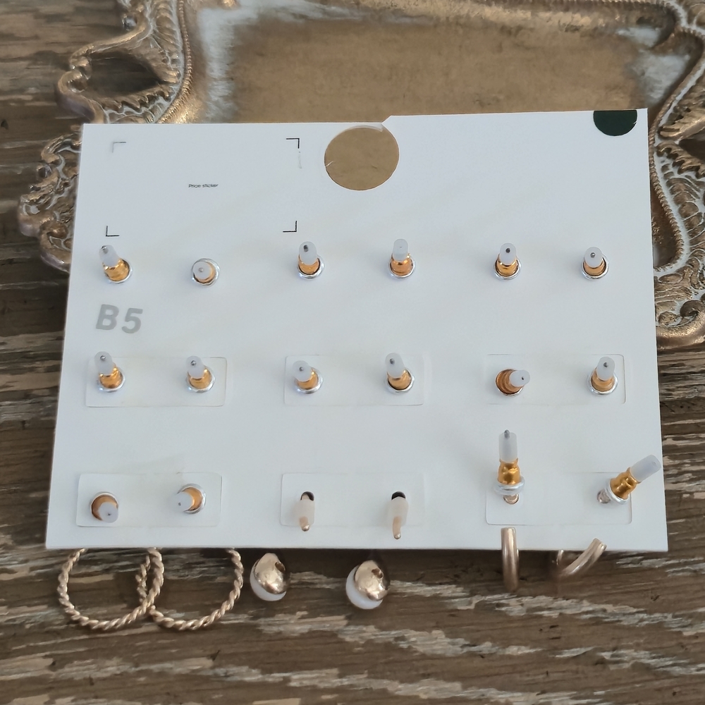 Rose Gold Tone Stud Earring Set Pearl Rhinestone Geometric Ear Stack - Picture 2 of 3